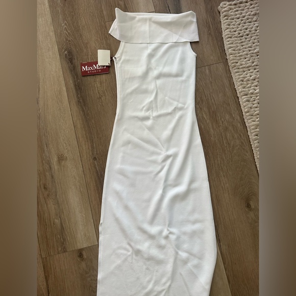 MaxMara Dresses & Skirts - Max Mara off shoulder slim fit dress. NWT white